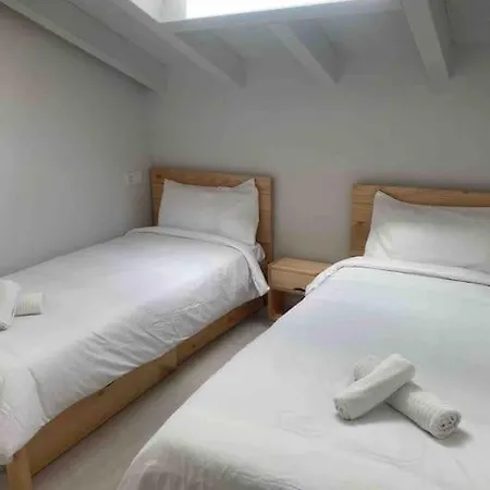 La Atalaya * 桑提亚纳德玛